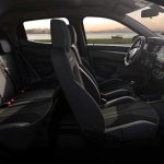 interior do Kwid Outsider 2023