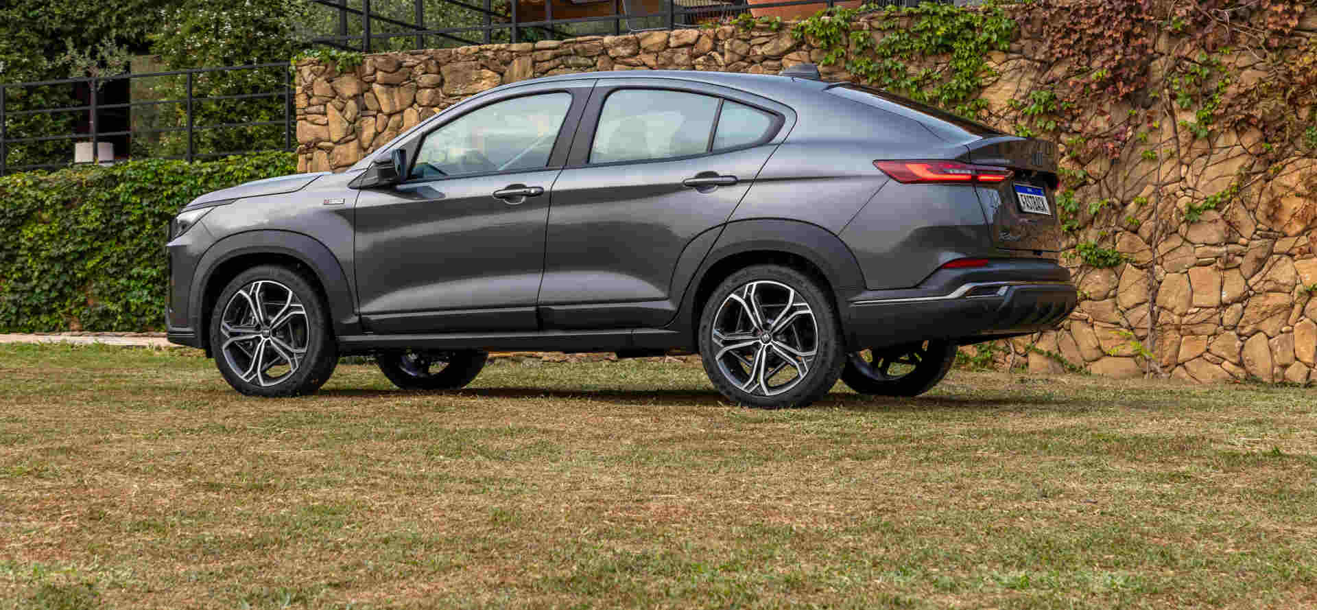 Foto de capa do Fiat Fastback Impetus 2023