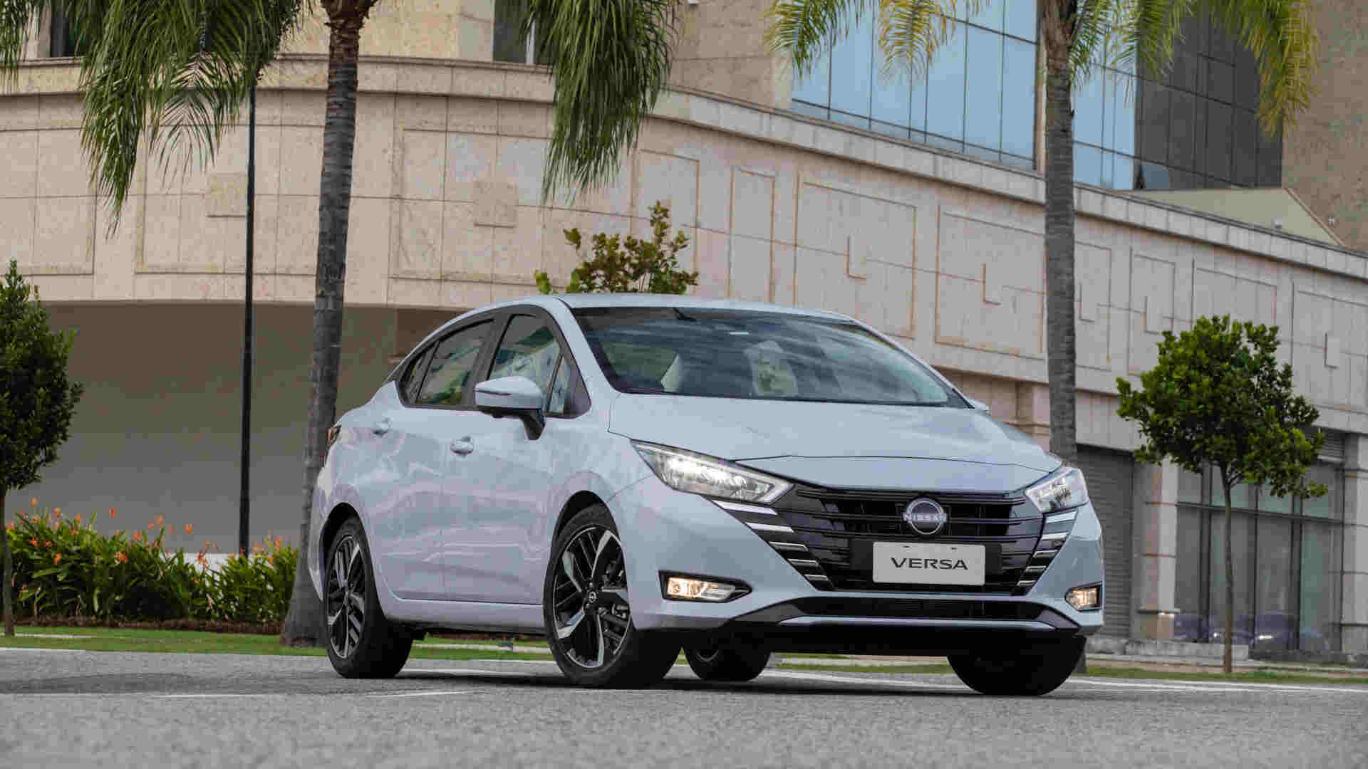 Foto de capa do Nissan Versa 2024