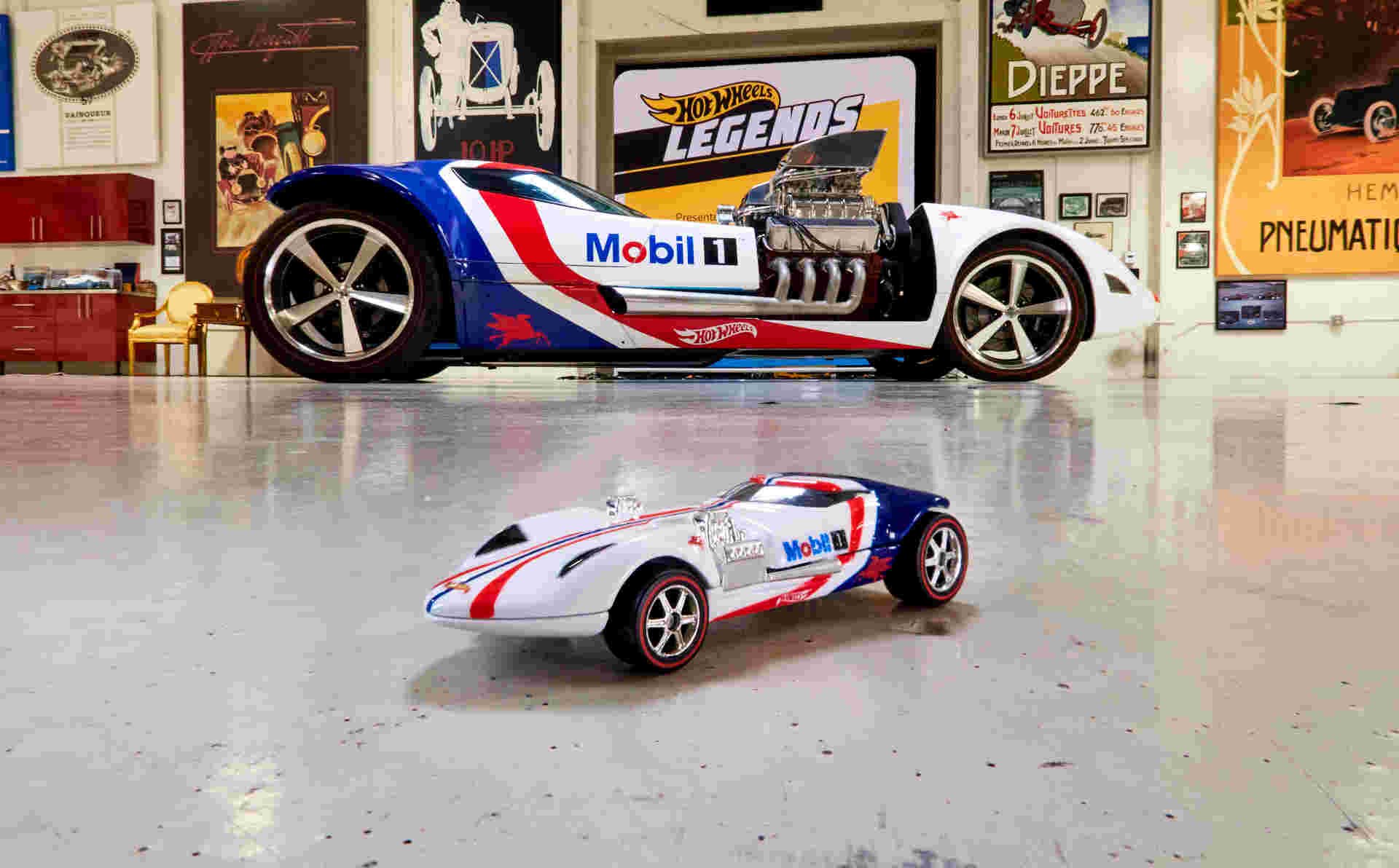 Hot-Wheels-Legends-Tour-carro-customizado-Mattel-capa