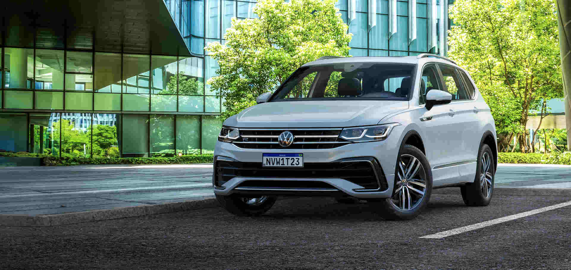 Foto de capa do Volkswagen Tiguan Allspace R-Line 2024