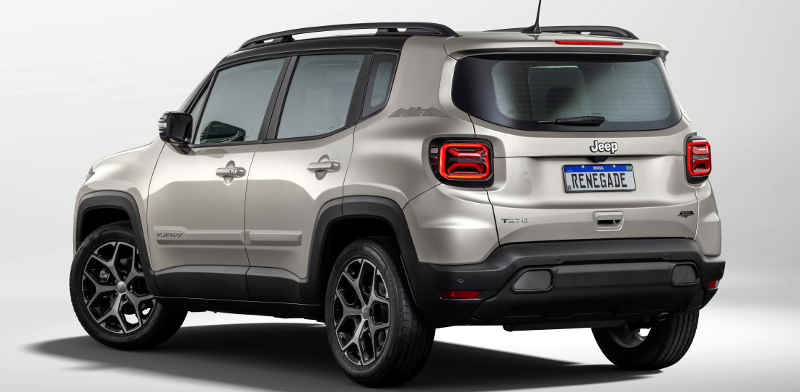 Foto da traseira do Jeep Renegade Sahara 2025