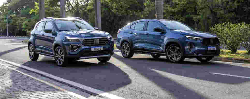 Foto de capa dos Fiat Pulse híbrido e Fastback híbrido