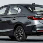 Foto do Honda City Touring 2025 com câmbio CVT