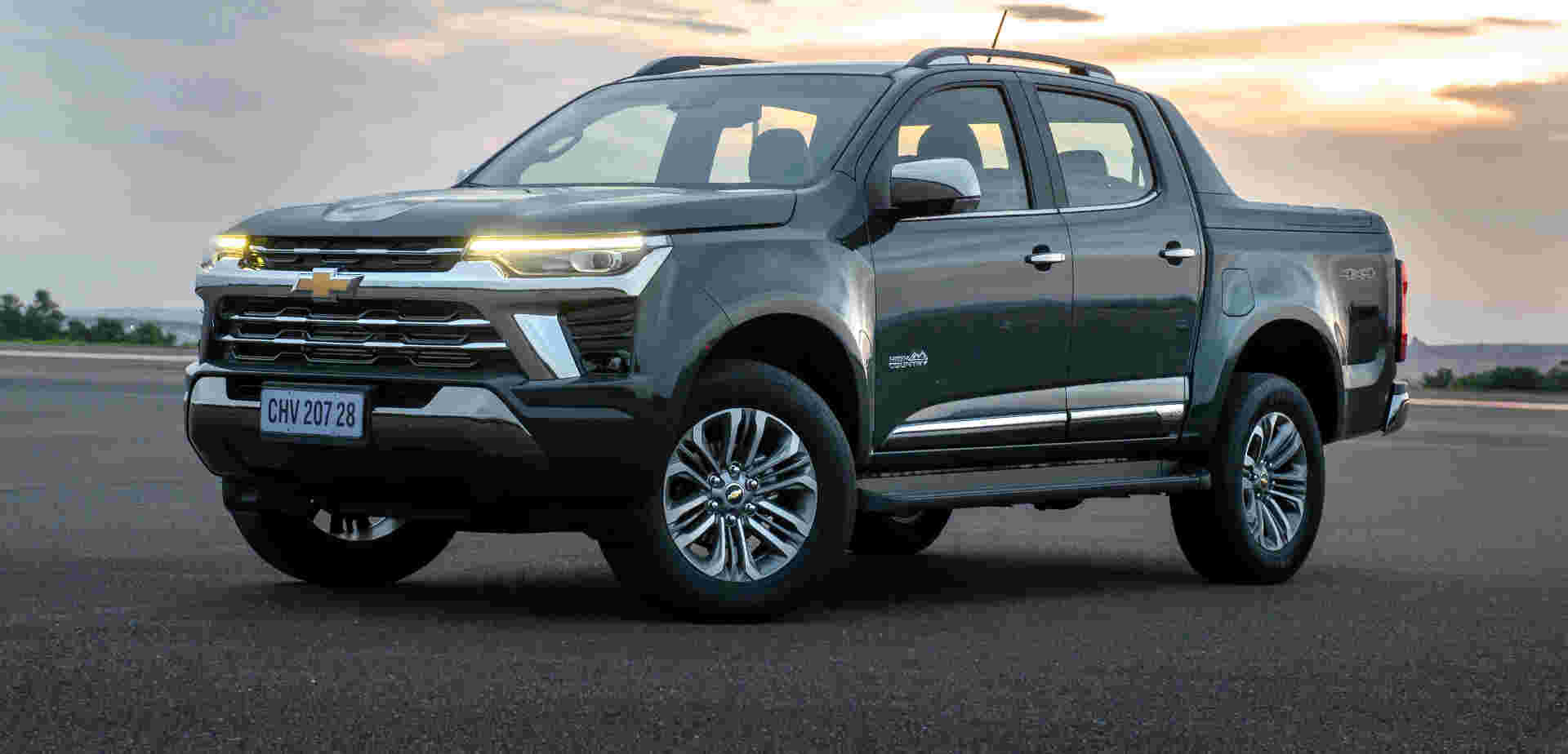 Foto de capa da picape Chevrolet S10 High Country 2025