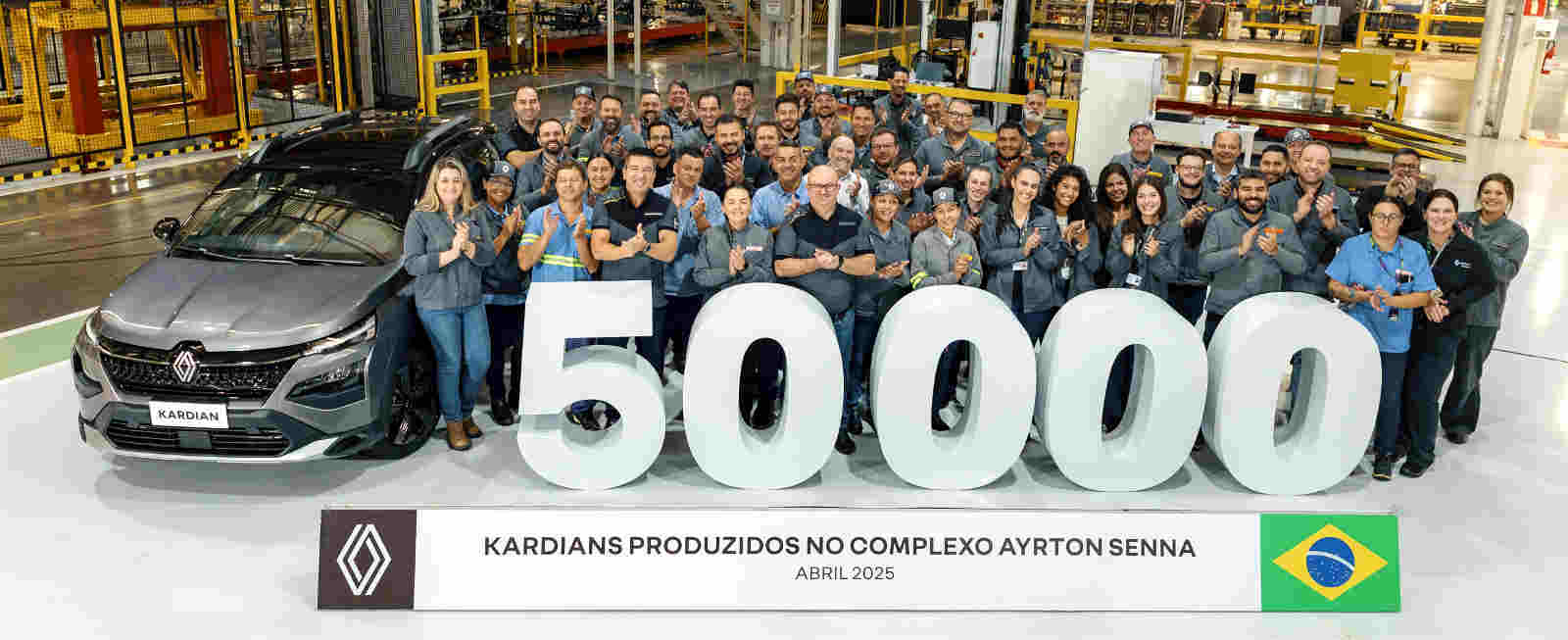 Foto de capa da unidade 50 mil do Renault Kardian fabricado no Brasil