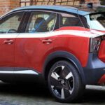 Foto da traseira do novo Nissan Kicks Platinum 2026