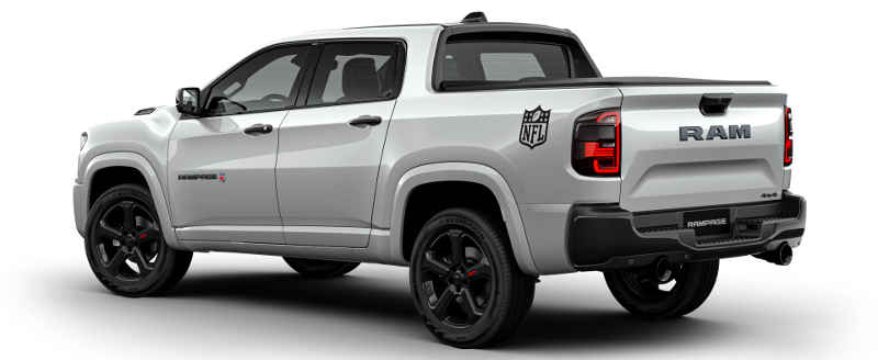 Ram/Divulgação Foto da traseira da Ram Rampage R/T NFL Edition