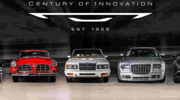 Foto de capa de celebração de 100 anos da Chrysler