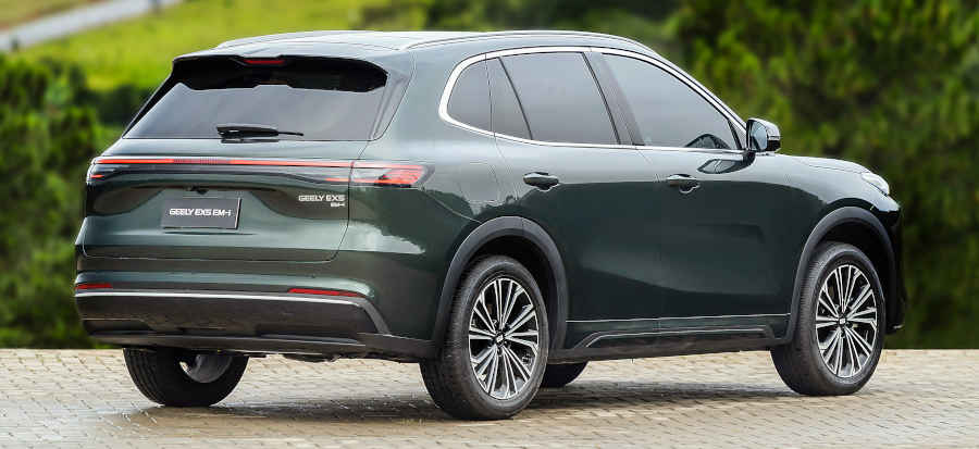 Foto do Geely EX5 EM-i híbrido