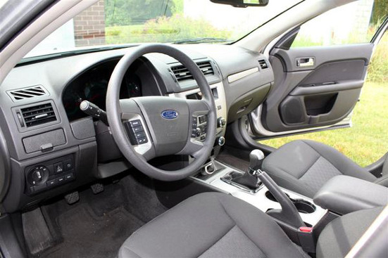 Reprodução da internet Ford-Fusion-SEL-sedan-EUA-Brasil