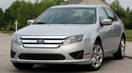 Ford-Fusion-SEL-sedan-EUA-Brasil