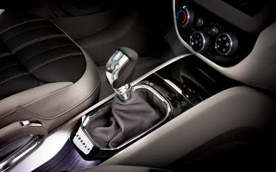Chevrolet-Cobalt-sedan-conceito-concept-Brasil-Argentina-cambio