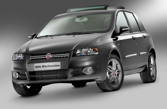 Fiat/Divulgação Fiat-Stilo-Blackmotion-hatch-Brasil