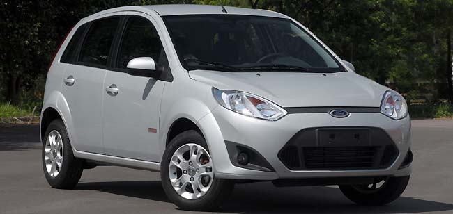 Qual será o carro do pobre coitado?
